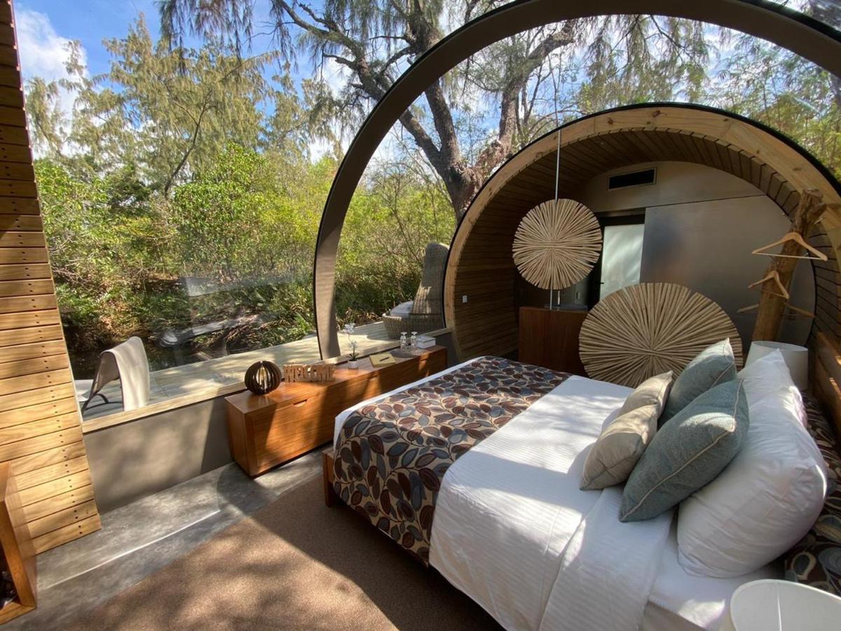 Bubble Lodge Ile Aux Cerfs Island Εξωτερικό φωτογραφία